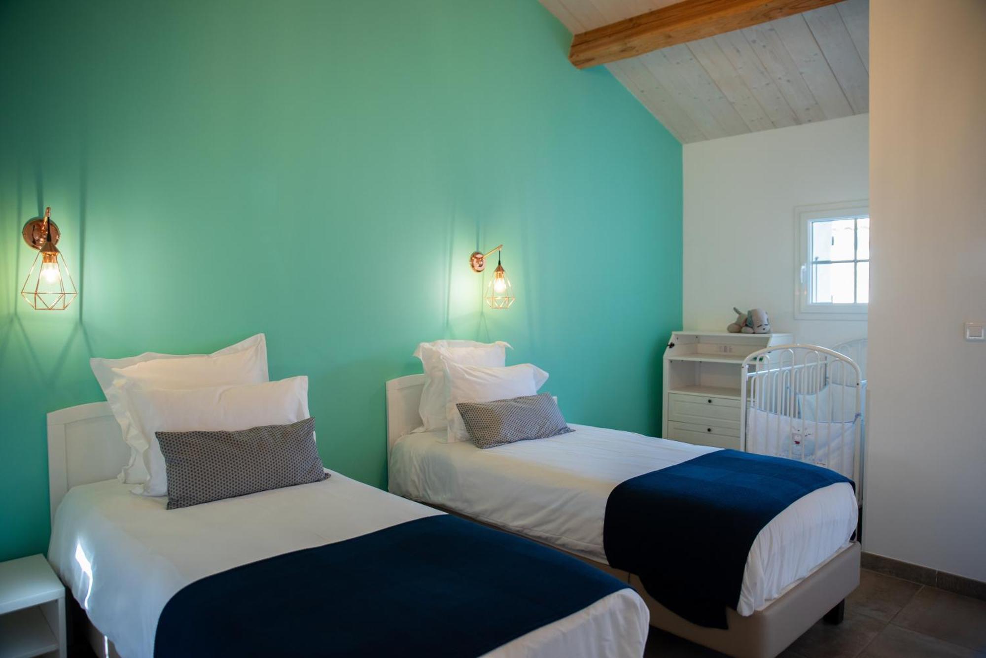 Domaine Forvent Bed & Breakfast Saint-Julien-de-Peyrolas Exterior foto